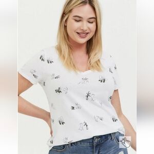 Girlfriend Heritage Cat Slub V-Neck Tee